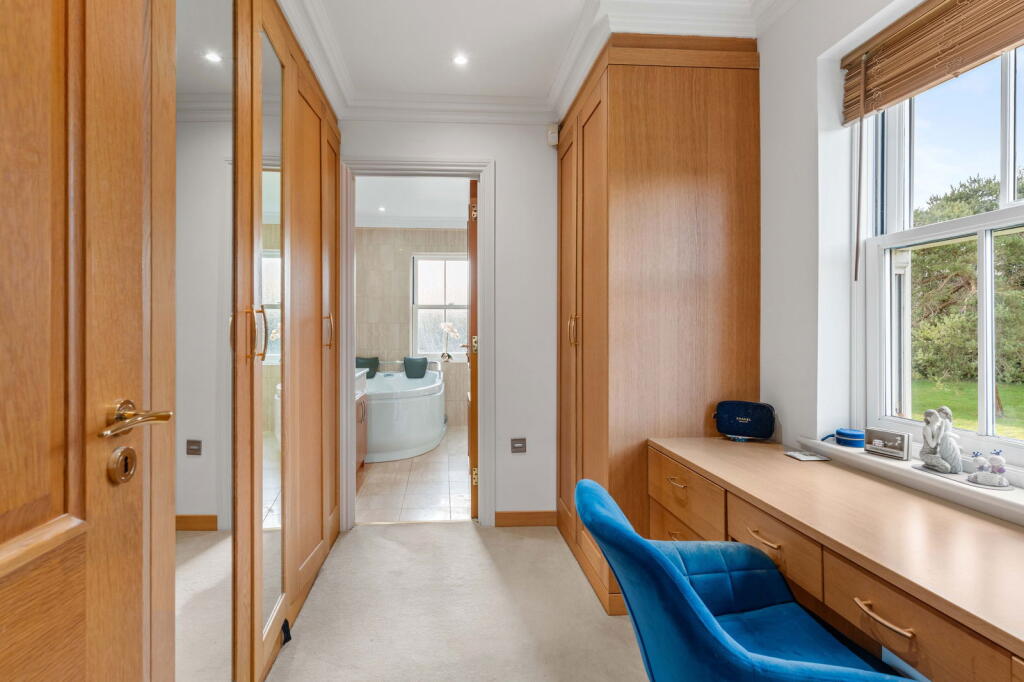 Additional image 35 of Pottersheath Road, Welwyn, AL6 9SY