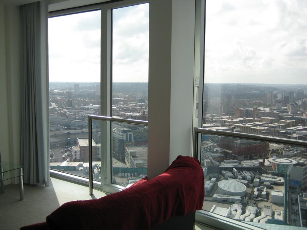 18TH Floor Rotunda Studio - 0121 236 3666