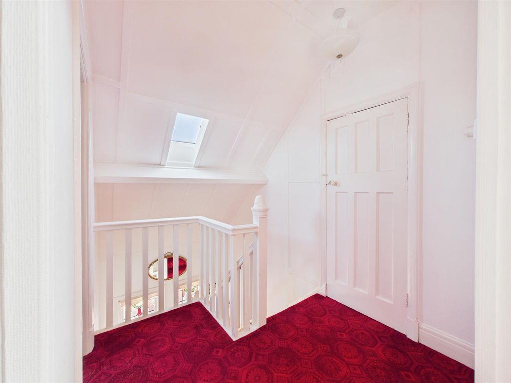 Additional image 13 of 3 bed flat for saleLougher Gardens, Porthcawl CF36