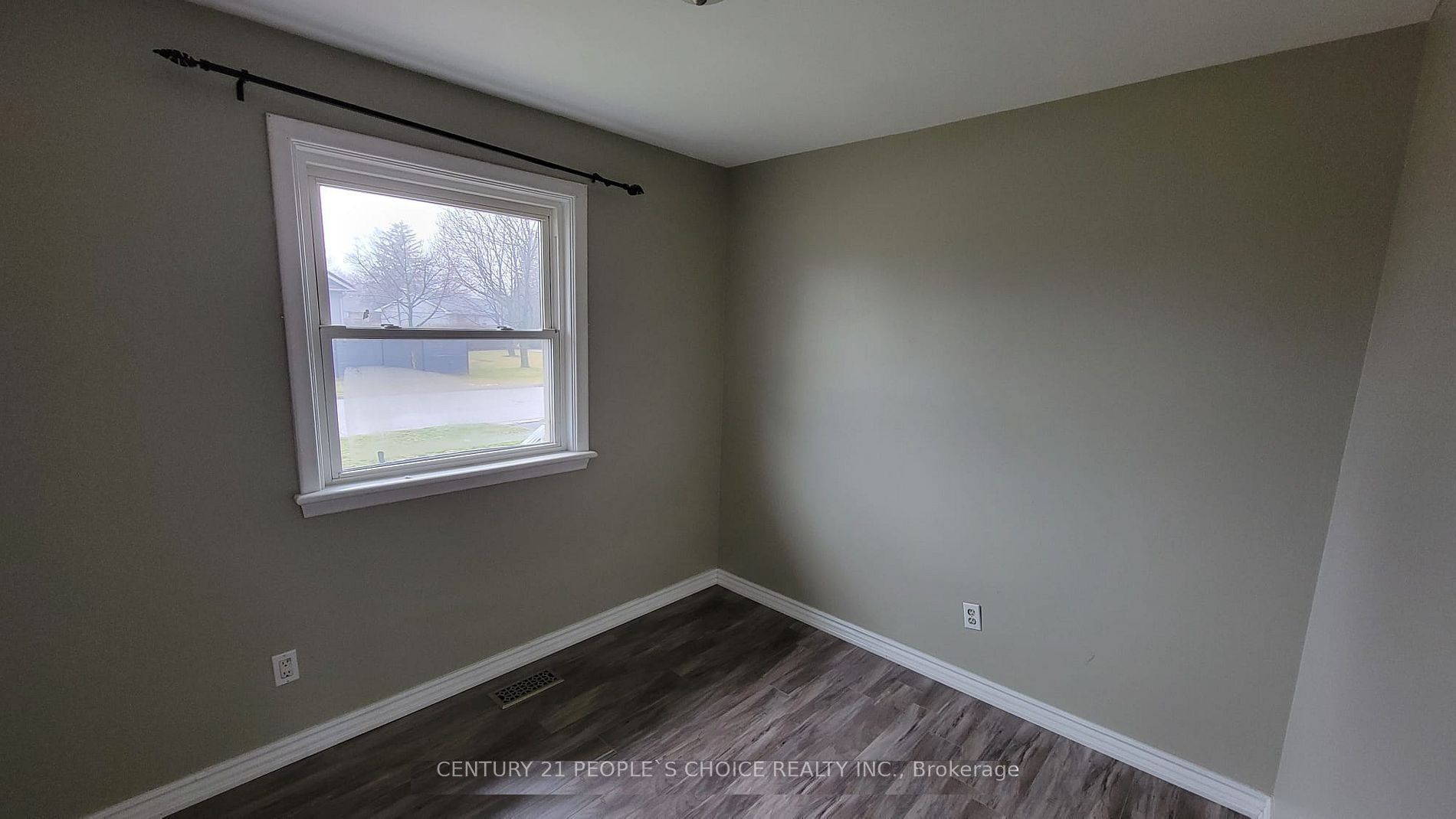 Additional image 3 of 245 Foxbar Road, Burlington, ON, L7L 3A2