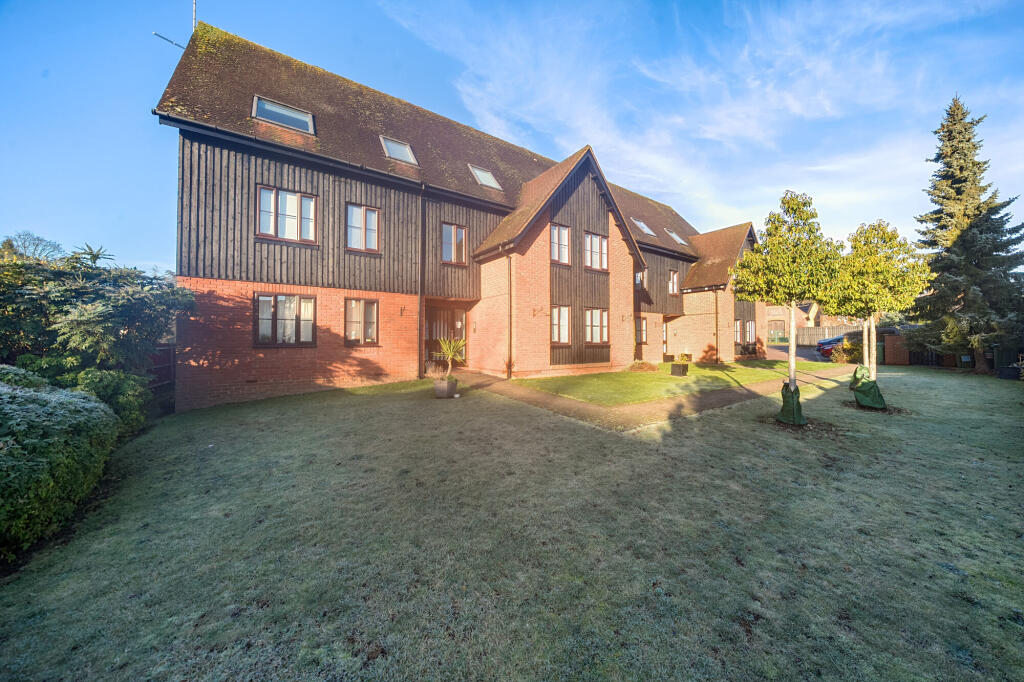 The Barn, Mount Road, Wheathampstead, AL4