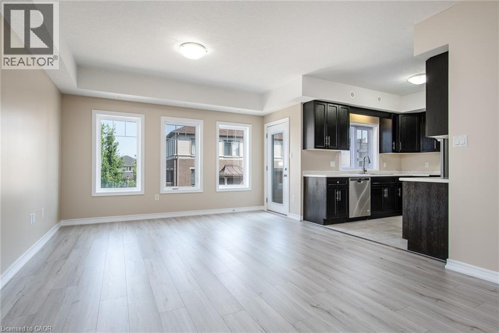 H3-70 Willowrun Drive, Kitchener, ON, N2A0J3 photo 3