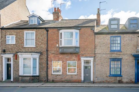 Clarence Street, York YO31