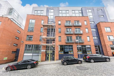 Oldham Street, City Centre L1