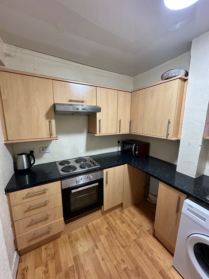 3 Bed Flat, Bentinck St, G3, N1 7GU photo 2
