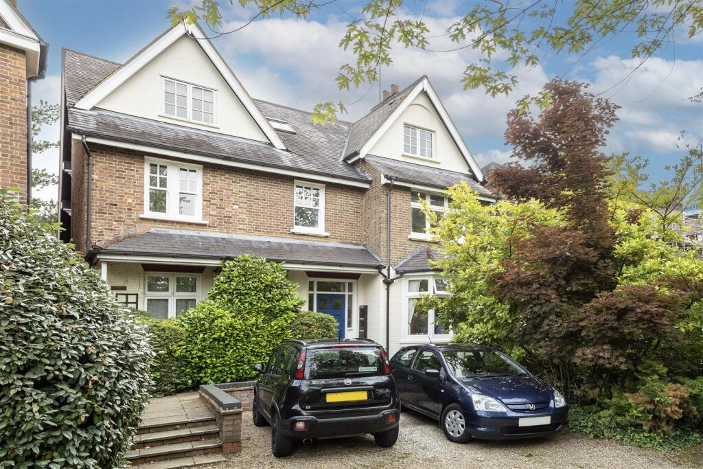 Milton Road, Harpenden