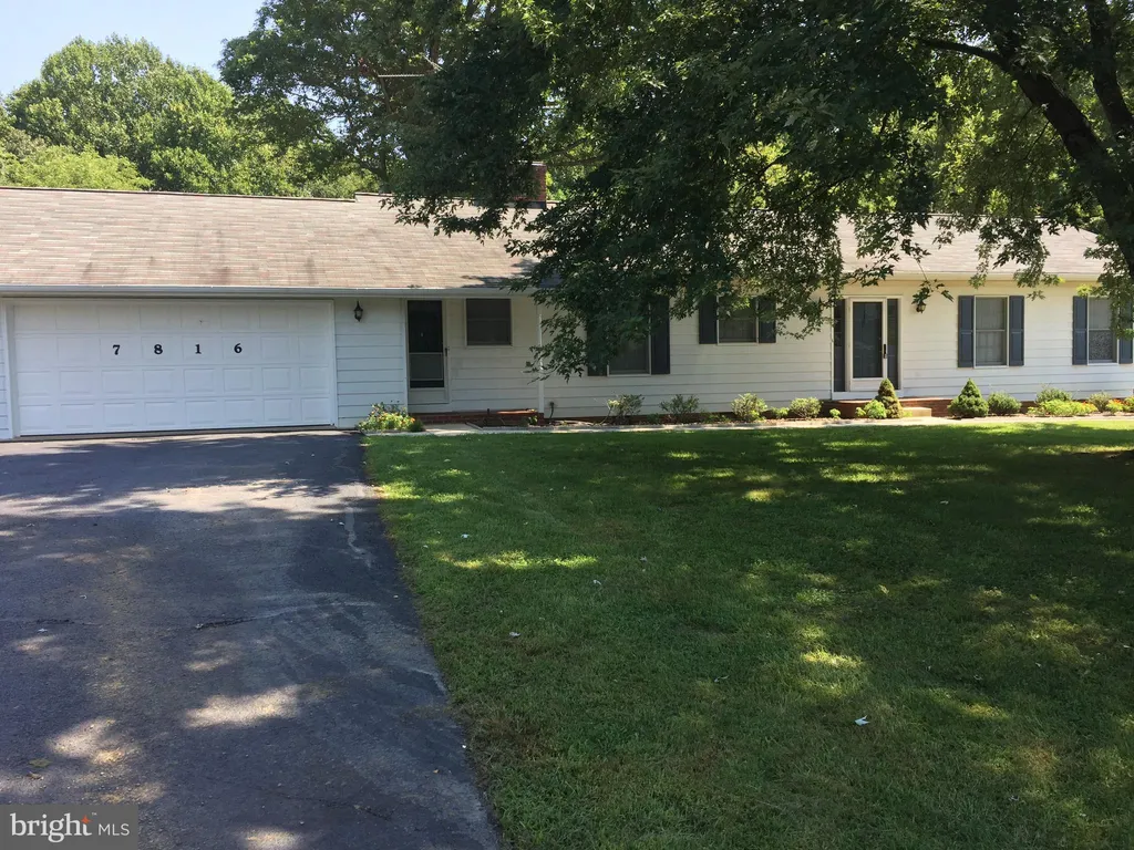 7816 Signal Hill Road, Manassas, VA 20111