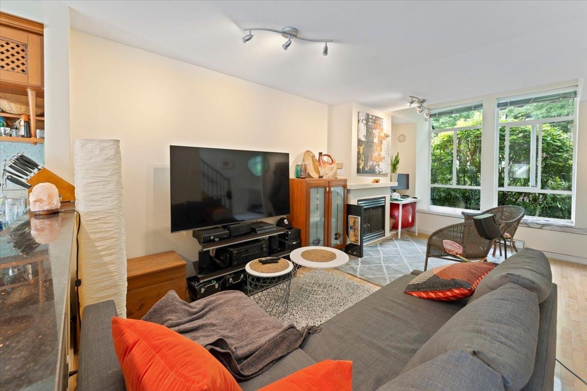 Additional image 4 of 6878 Village Green, Burnaby, BC, V5E 4K9