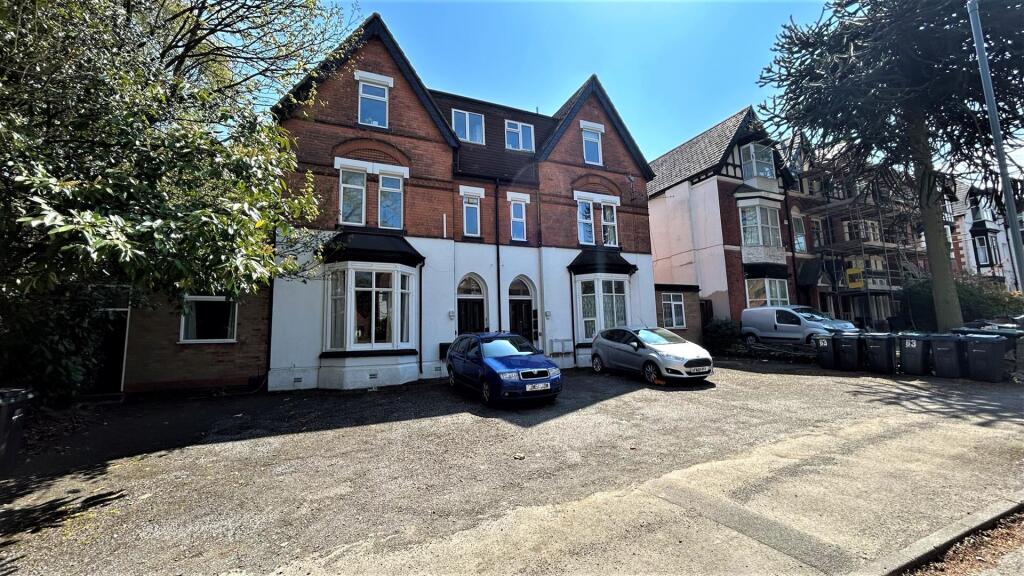 Mayfield Road, Moseley