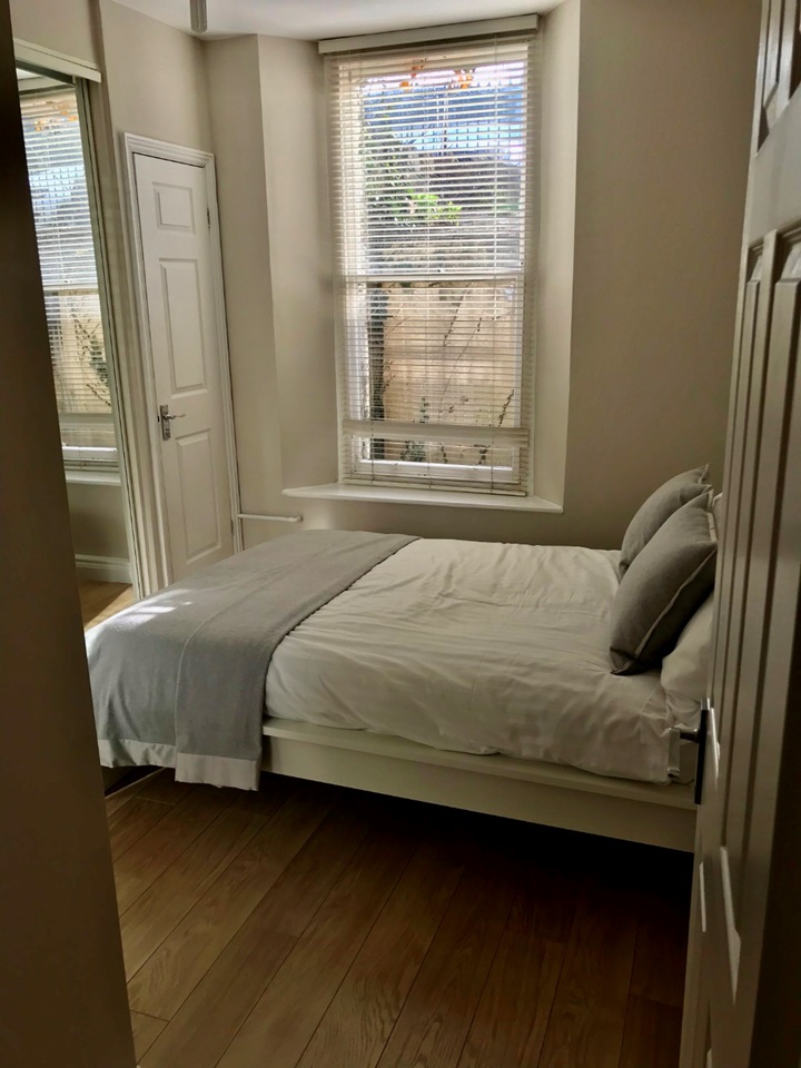 1 Bed Flat, Belgrave Road, BS8, N1 7GU photo 3