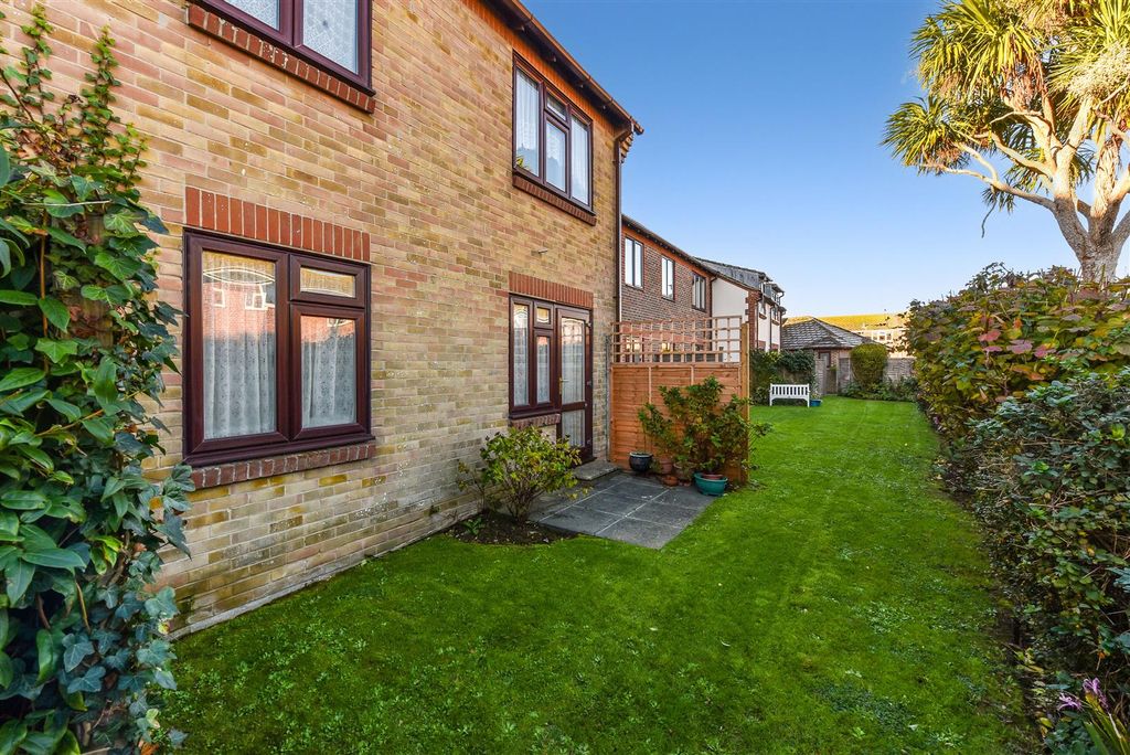 Additional image 18 of 2 bed flat for saleWindmill Court, East Wittering, Chichester PO20