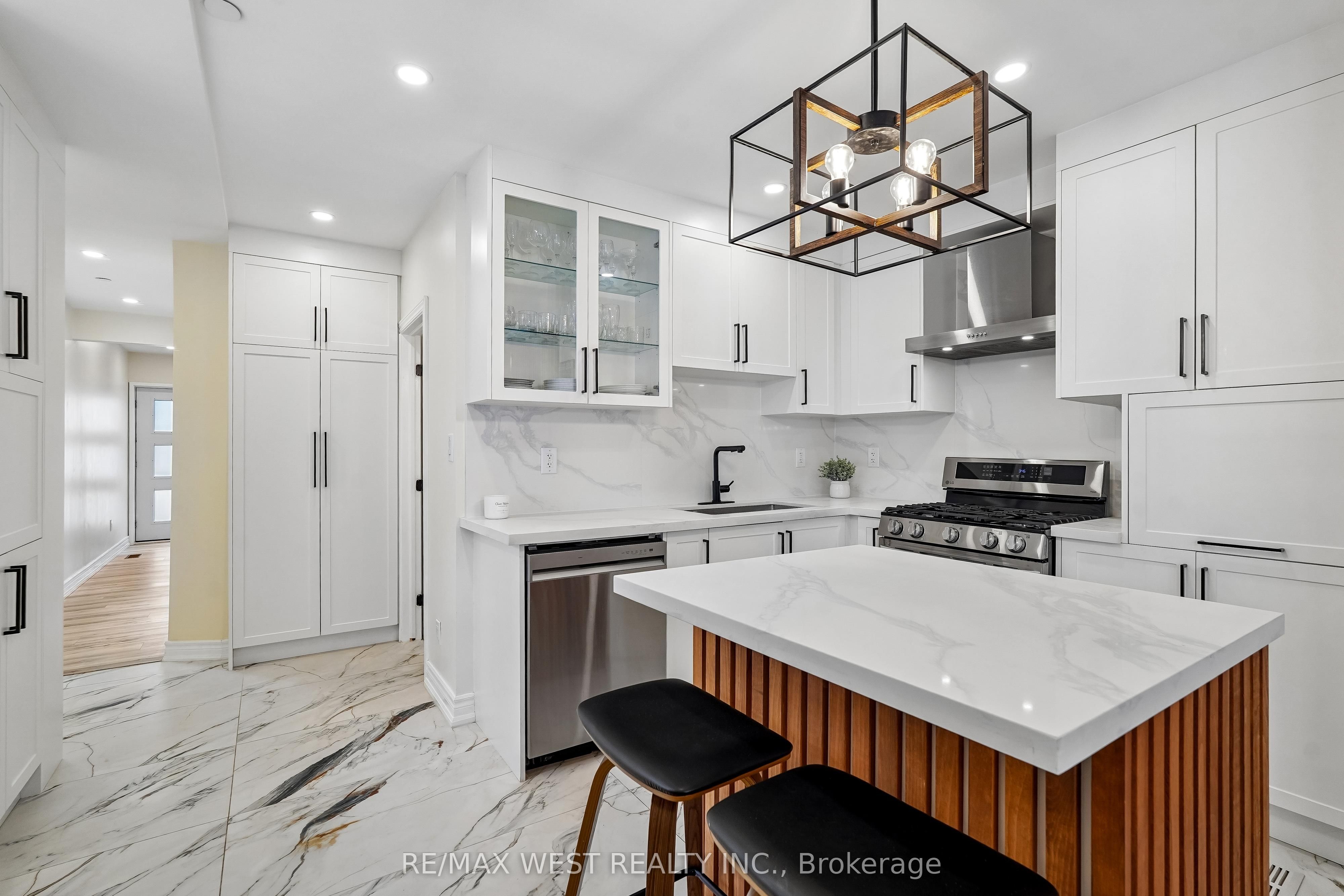 Additional image 6 of 201 Rhodes Avenue, Toronto, ON, M4L 3A2
