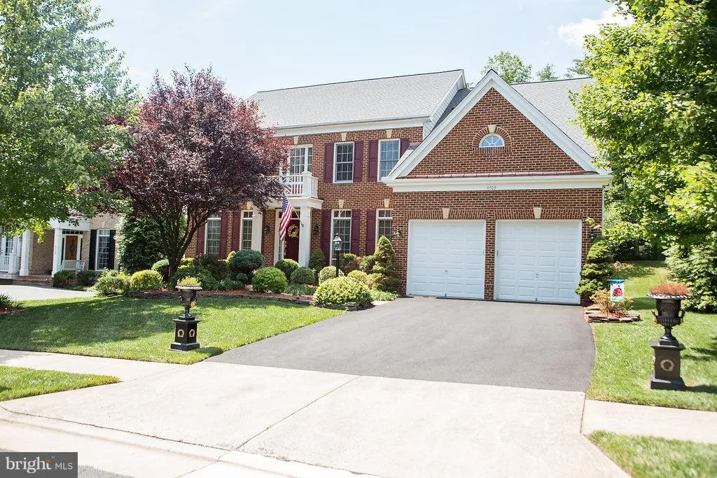 4709 Grand Masters Way, Woodbridge, VA 22192