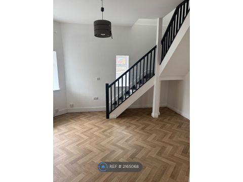 Winchester St, Nottingham NG5