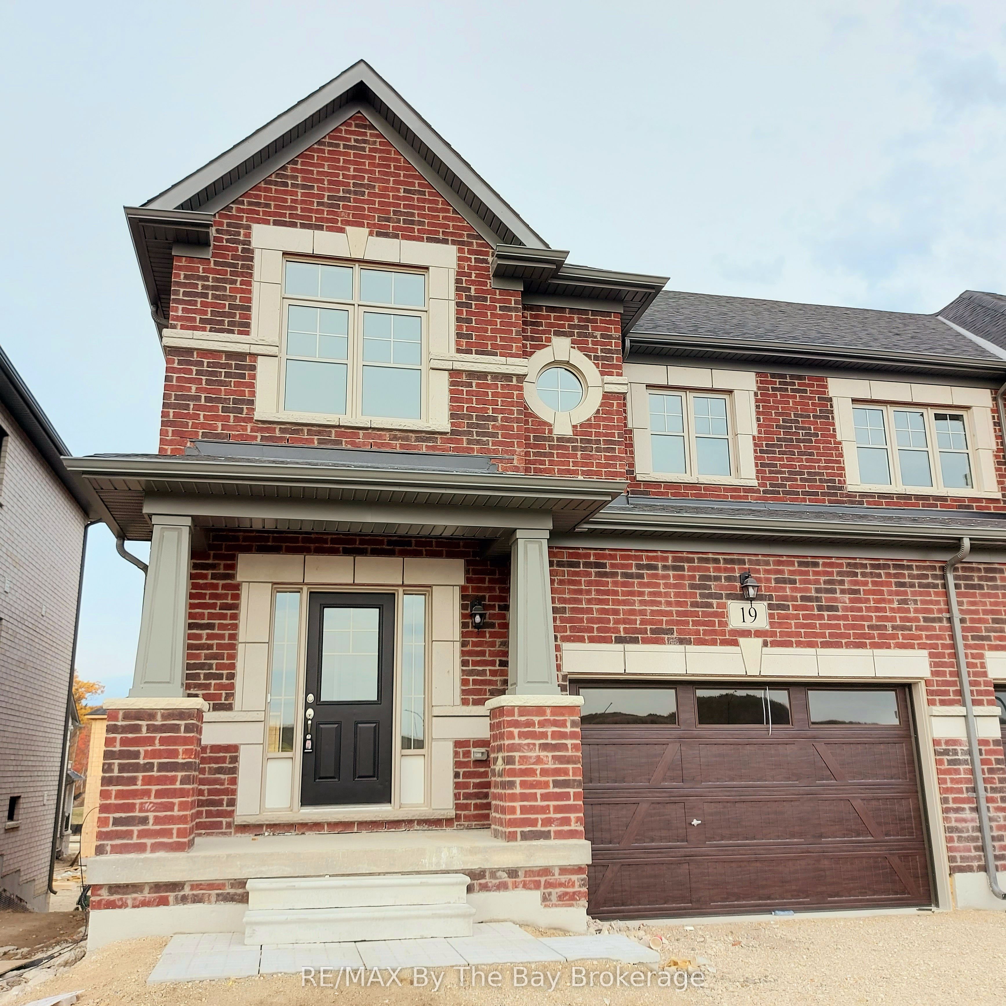19 Federica Crescent, Wasaga Beach, ON, L9Z 0N5
