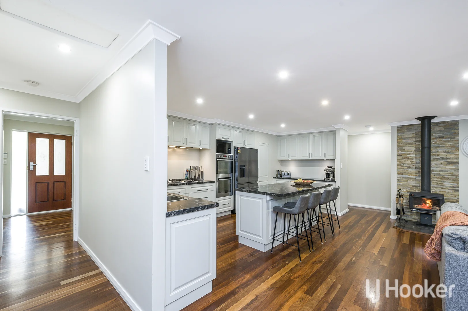 28 School Road, Karragullen WA 6111 photo 5