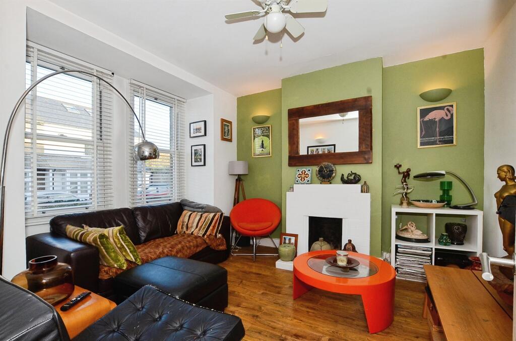Kingcroft Road, Harpenden photo 2