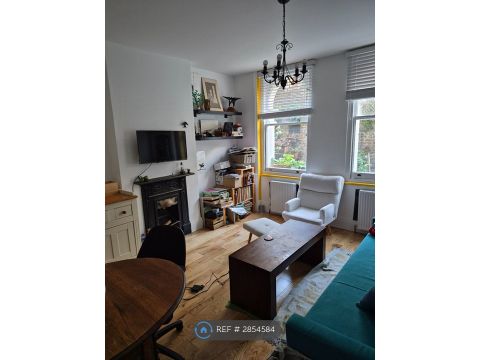 Bath Terrace, Southwark SE1, Room to rent