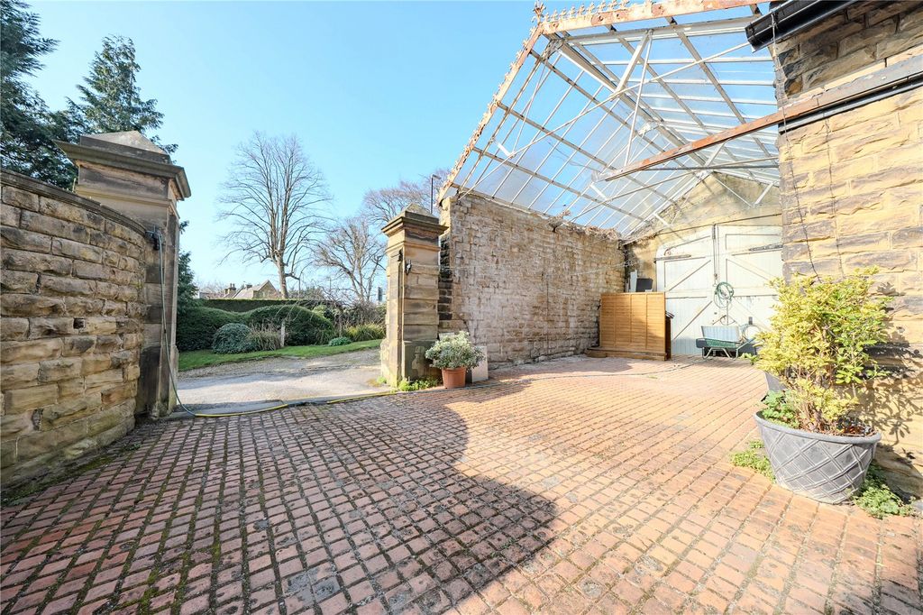 Additional image 22 of 3 bed flat for saleOaklea Hall Close, Adel, Leeds, West Yorkshire LS16