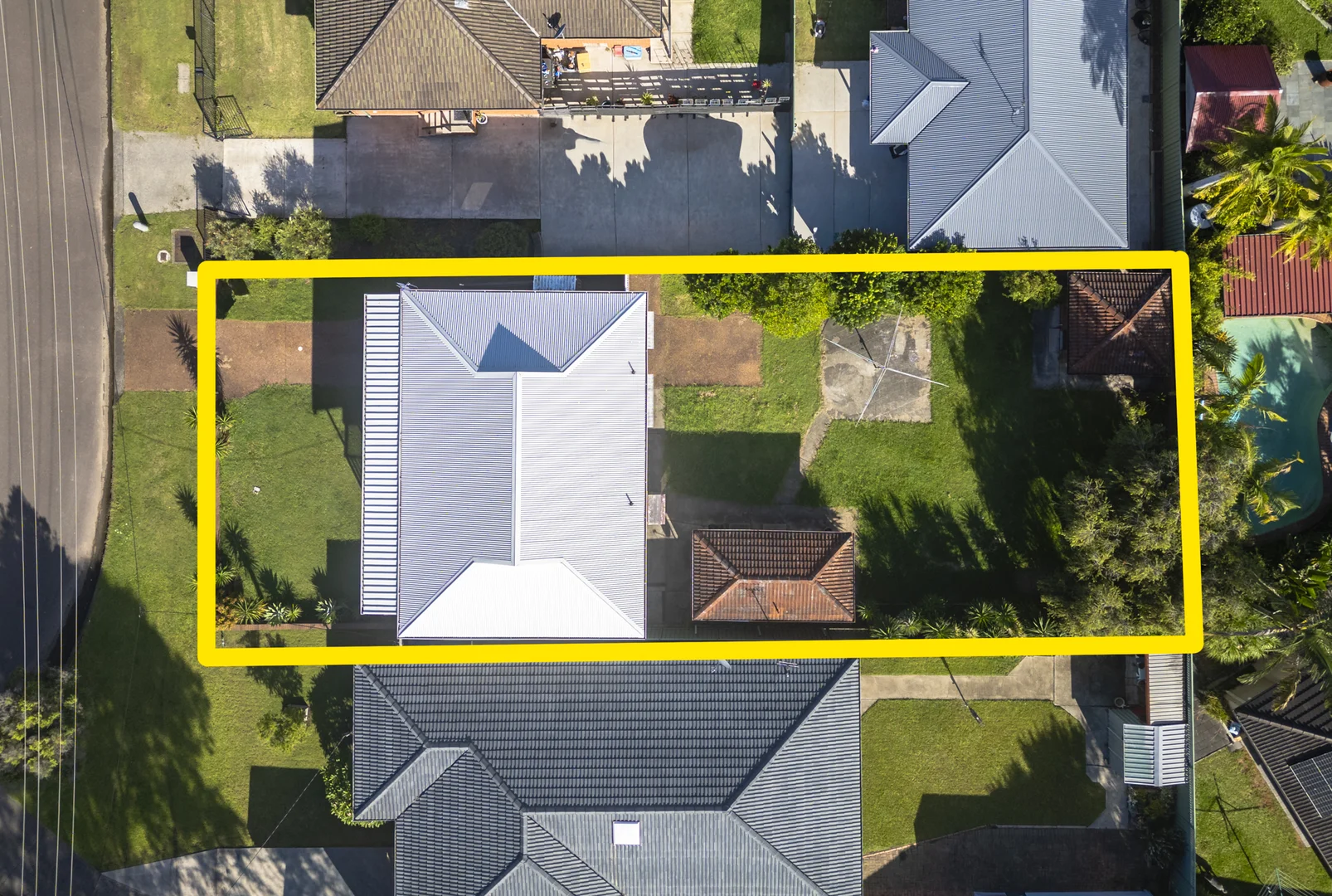 Additional image 12 of 52 Clare Crescent, Berkeley Vale NSW 2261