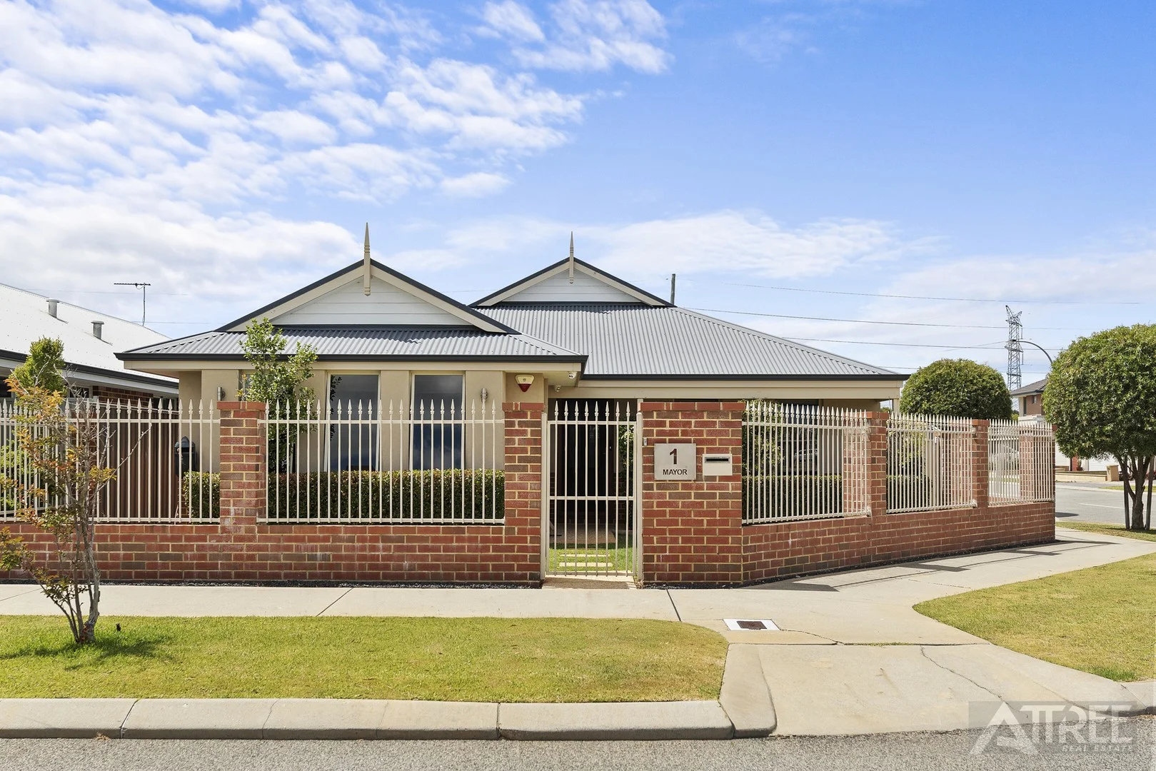 1 Mayor Street, Harrisdale WA 6112
