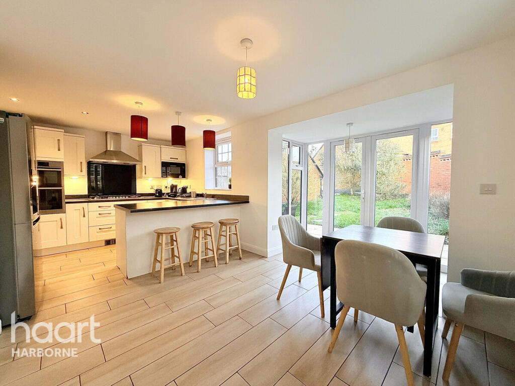 21 Perrott Way, Harborne photo 3