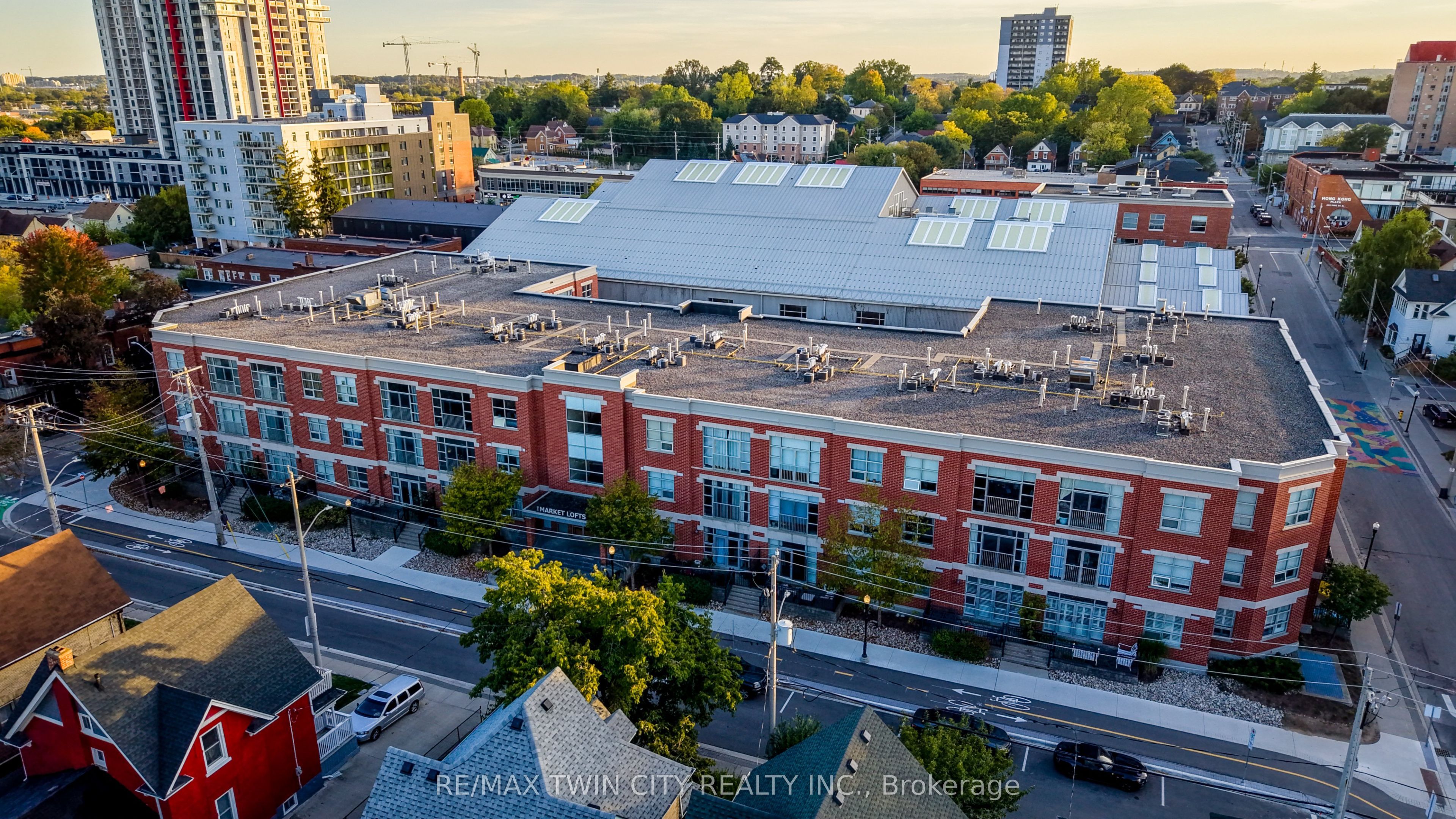 105-165 Duke Street E, Kitchener, ON, N2H 6T8