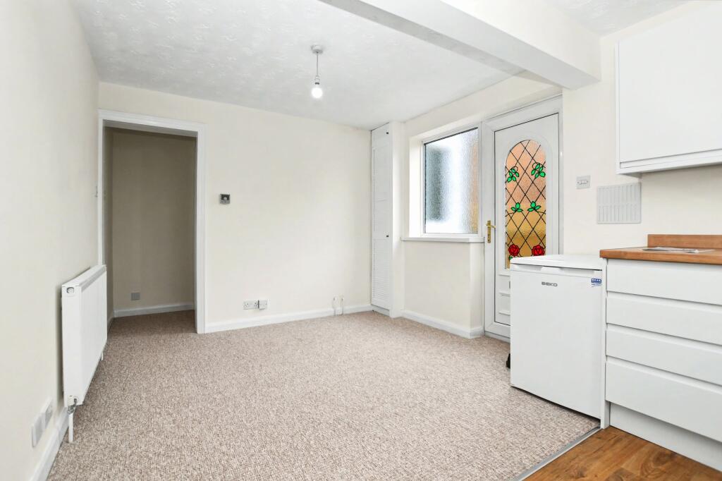 Additional image 7 of High Street, London Colney, AL2