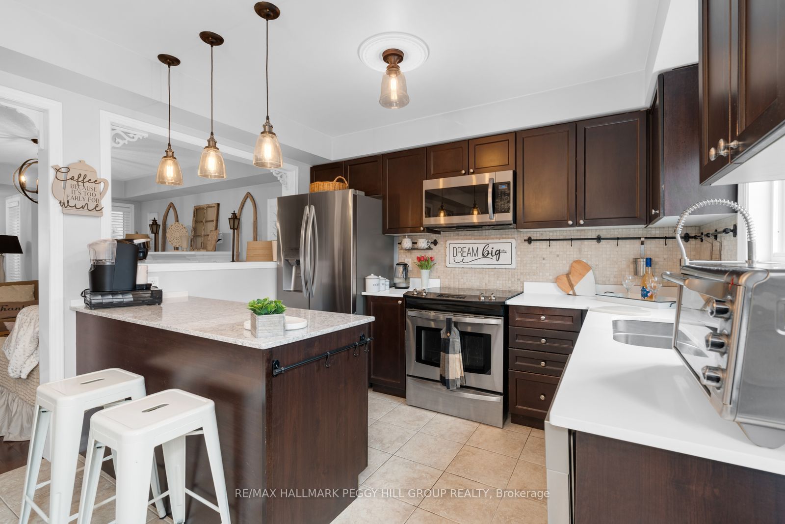 96 Majesty Boulevard, Barrie, ON, L4M 0E5 photo 5