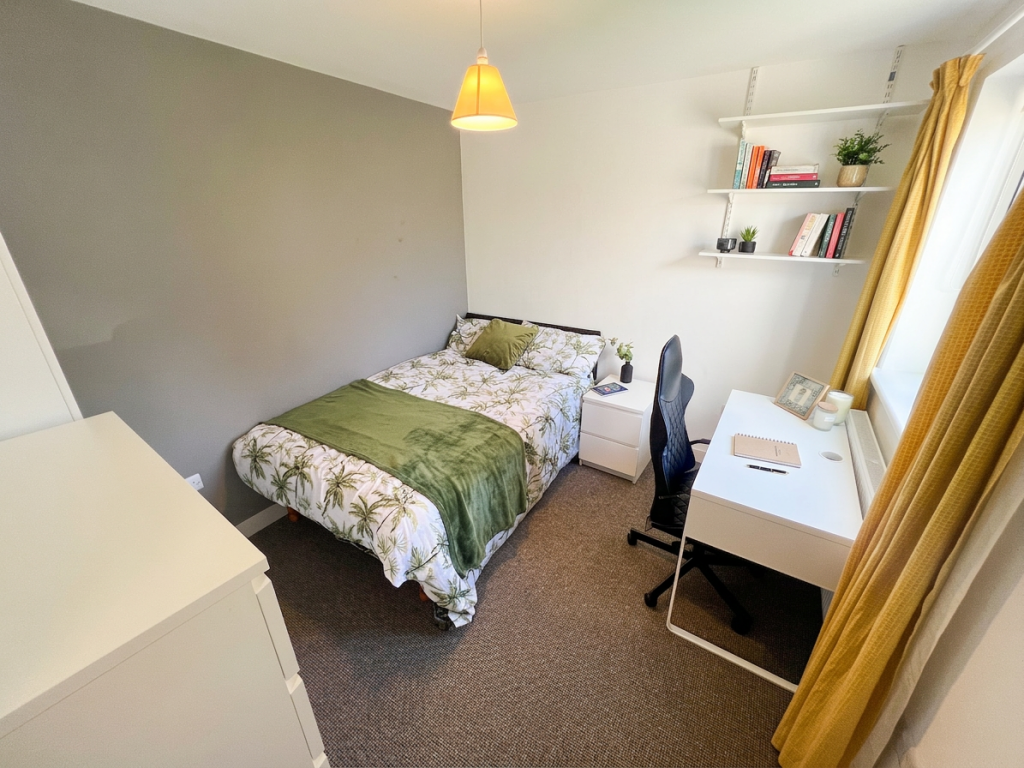 Additional image 3 of Leahurst Crescent - 5 bed, Harborne, West Midlands, B17