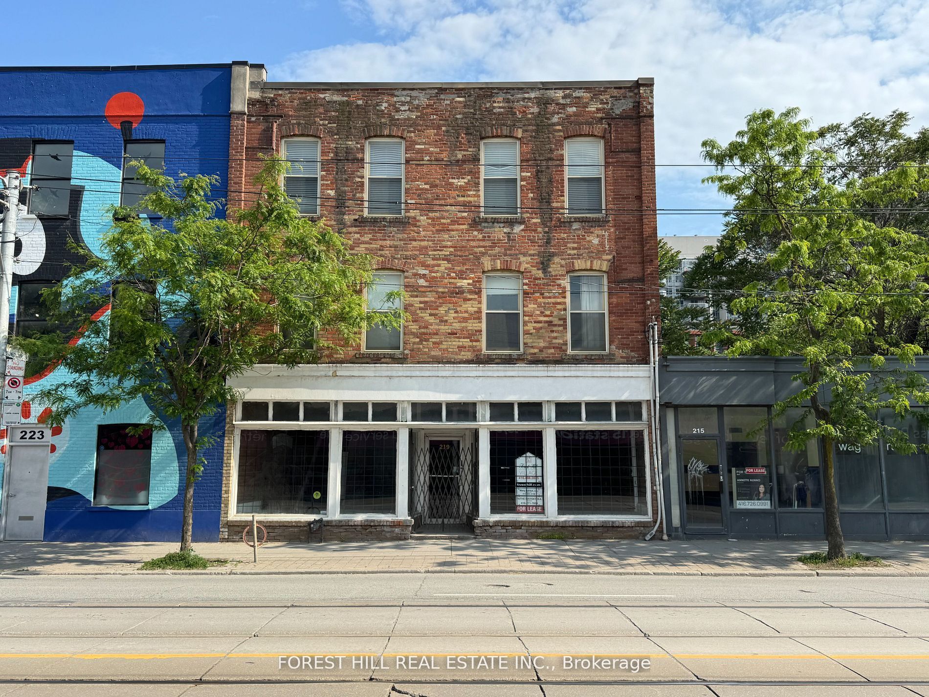 219 Queen Street E, Toronto, ON, M5A 1S2
