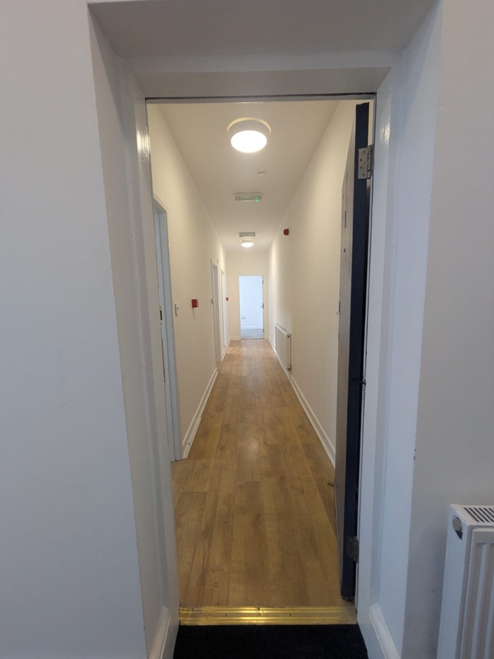 2 Bed Flat, Great Hampton Street, B18, N1 7GU photo 2