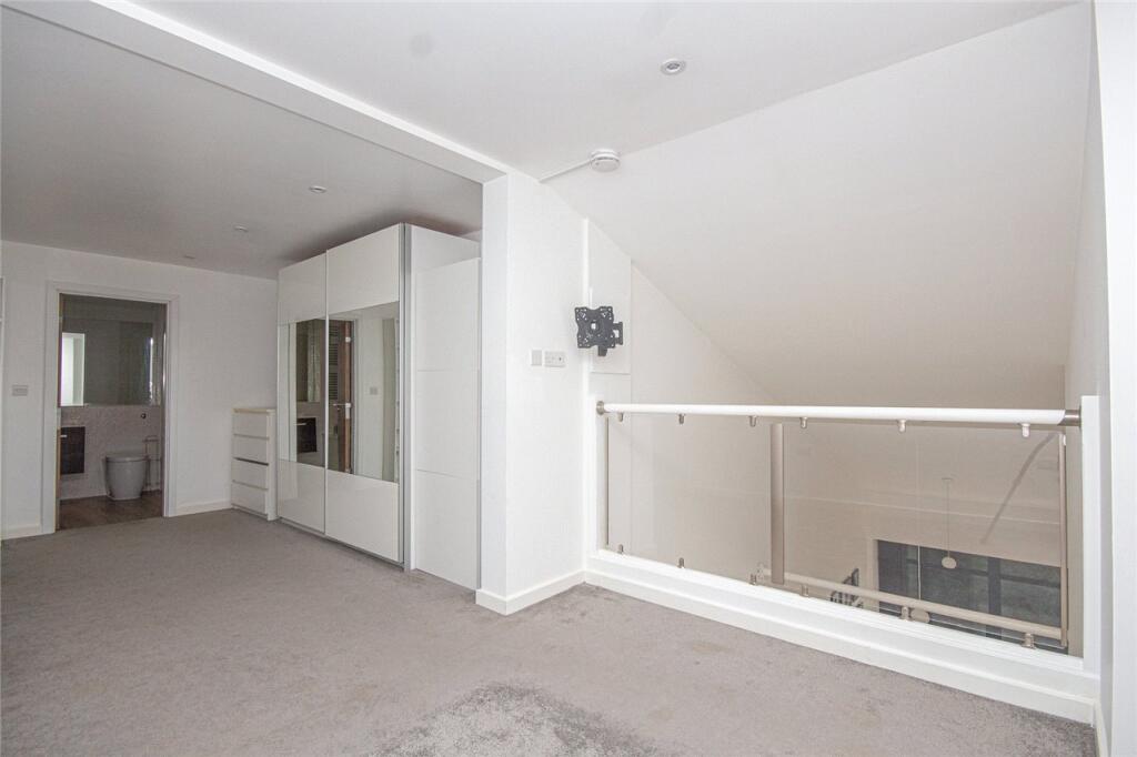 Additional image 5 of Mundells, Welwyn Garden City, Hertfordshire, AL7