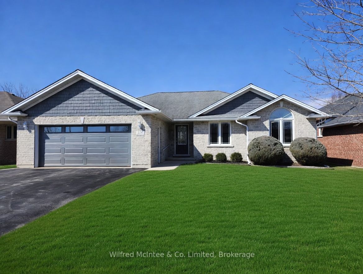230 4th Street Crescent, Hanover, ON, N4N 3S2