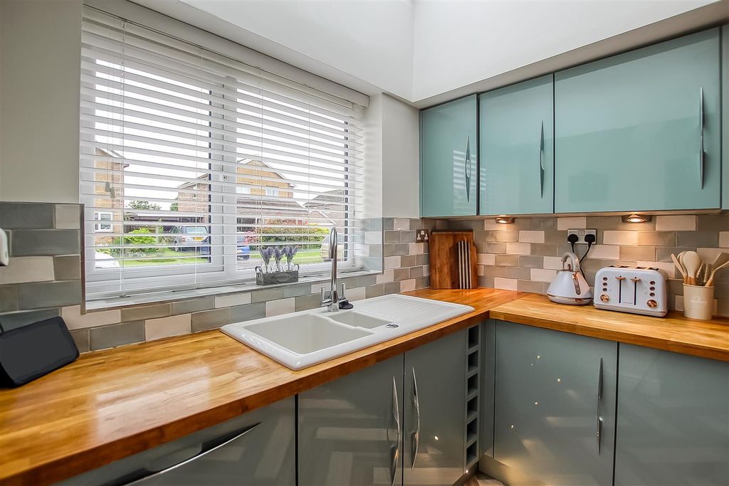 Additional image 10 of 4 bed detached house for saleMinster Walk, Hurworth, Darlington DL2