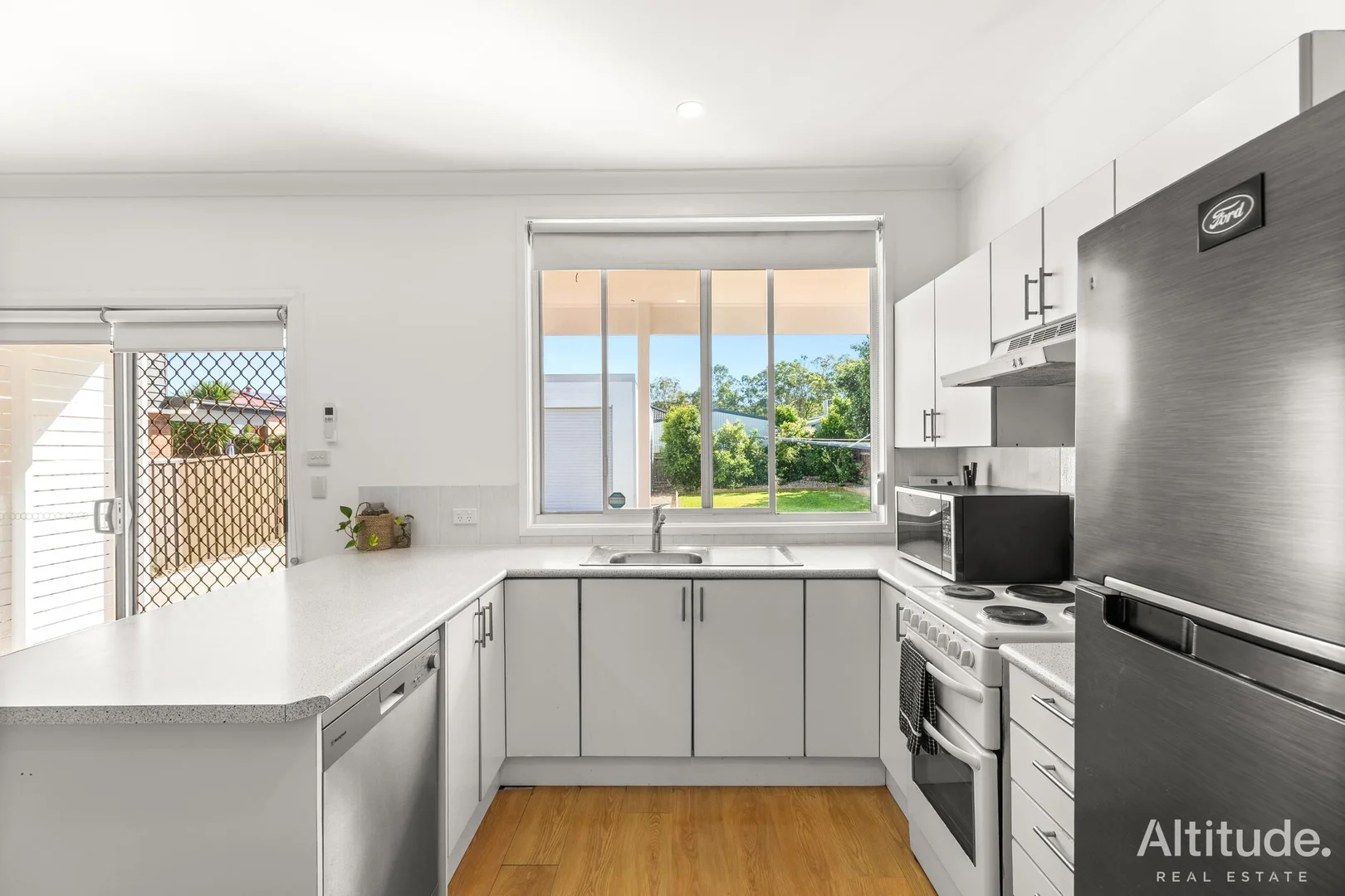 Additional image 4 of 36 St Johns Drive, Croudace Bay NSW 2280