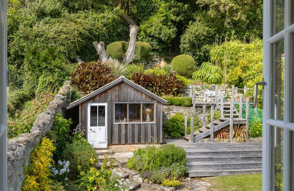 Additional image 28 of 4 bed property for saleBonchurch, Isle Of Wight PO38