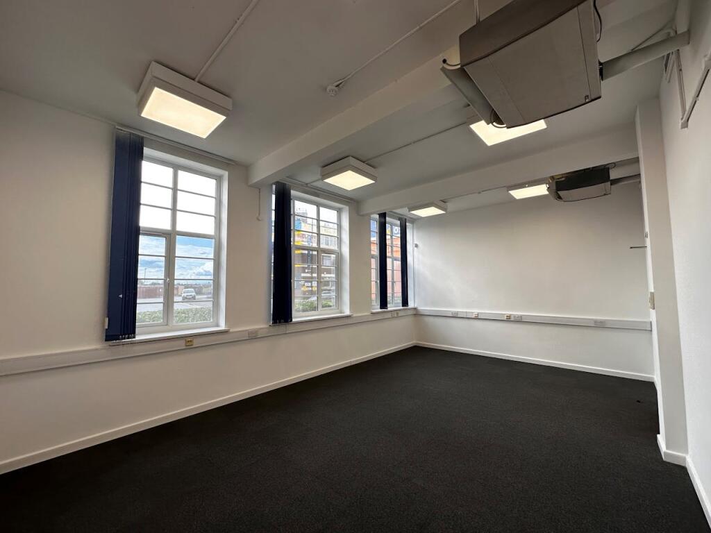 Additional image 5 of 272 Kings Road, Tyseley, Birmingham, B11 2AB