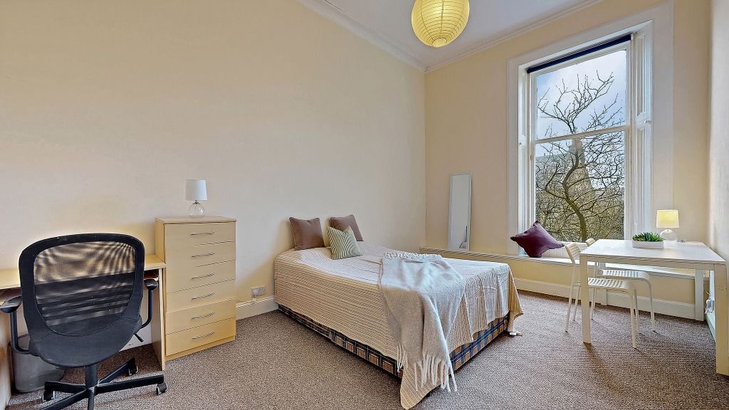 Additional image 4 of 5 bed flat for saleSouthpark Avenue, Hillhead, Glasgow G12