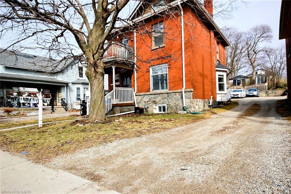 223 Water Street N, Cambridge, ON, N1R 3B9