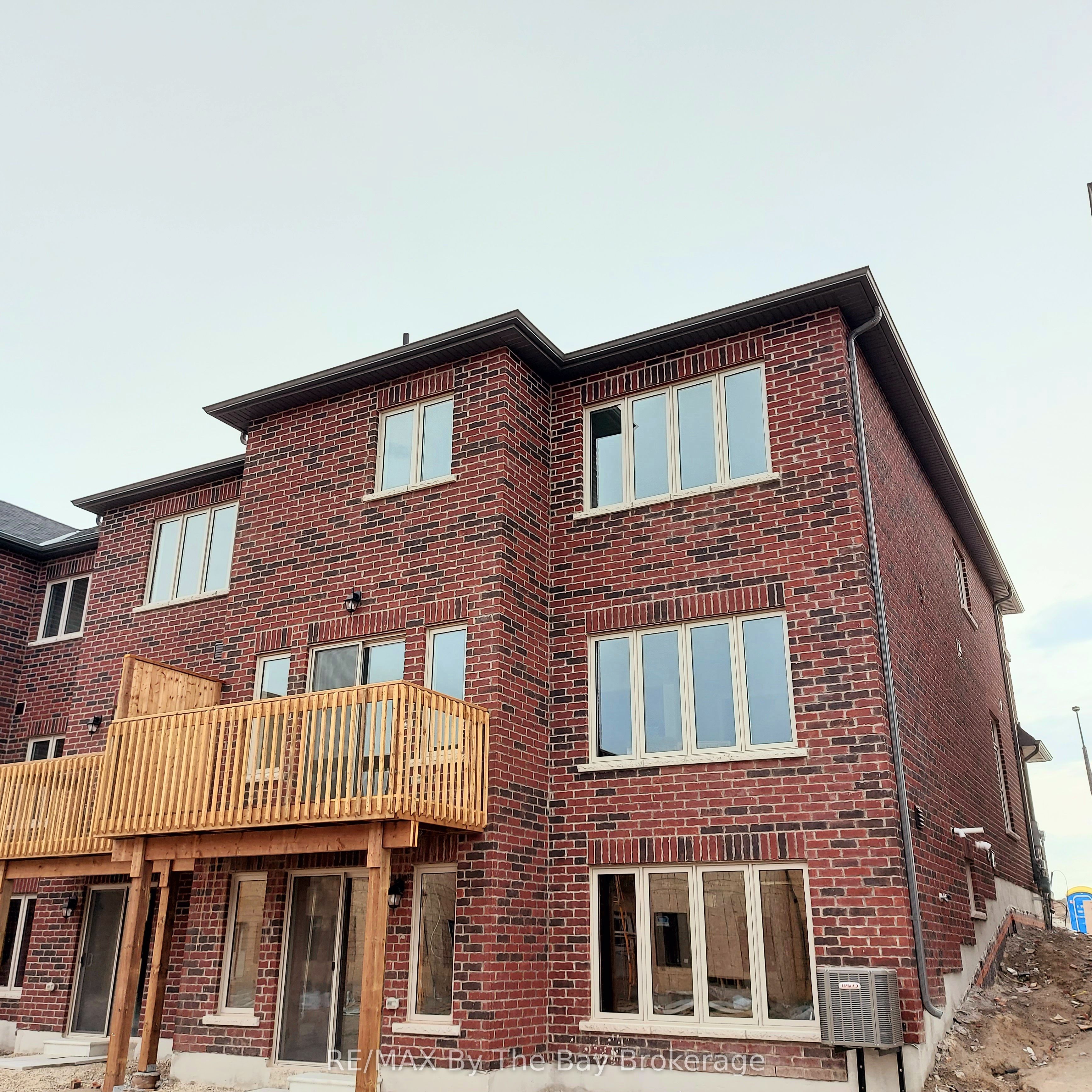 Additional image 3 of 19 Federica Crescent, Wasaga Beach, ON, L9Z 0N5