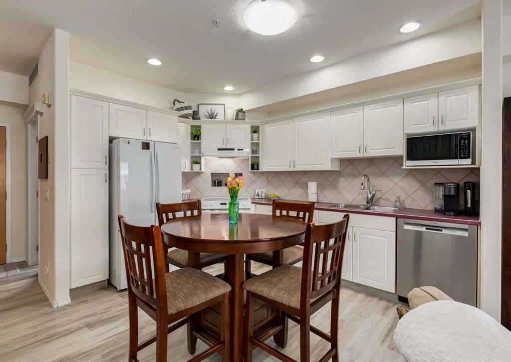 Additional image 5 of 219-223 Tuscany Springs Boulevard NW, Calgary, AB, T3L 2M2