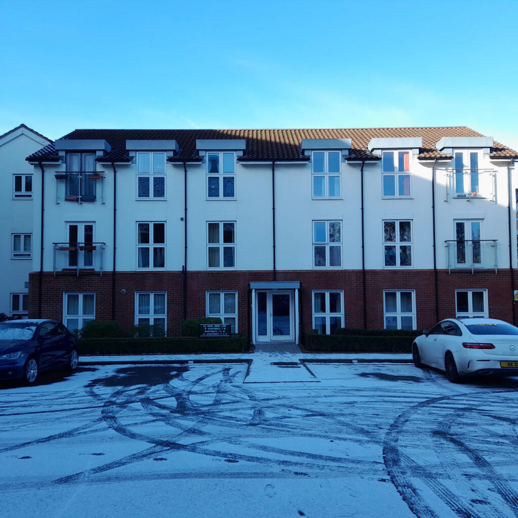 Moor Green Lane, Moseley, B13