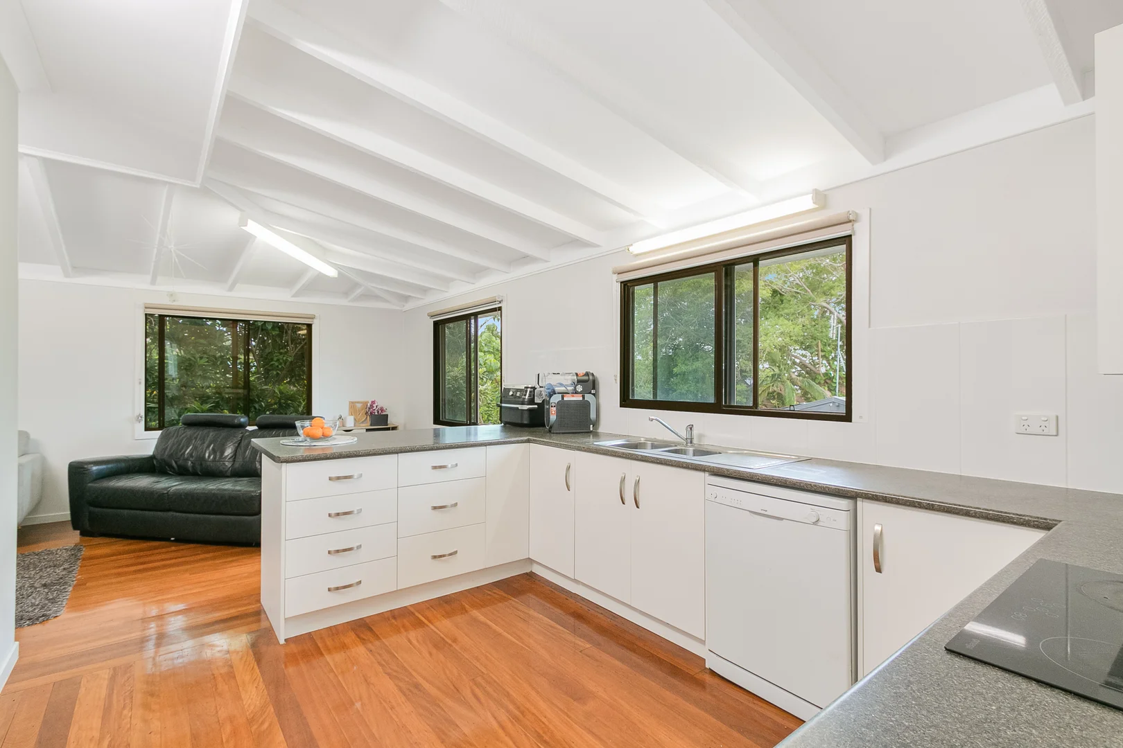 Additional image 9 of 10 Sexton Hill Drive, Banora Point NSW 2486