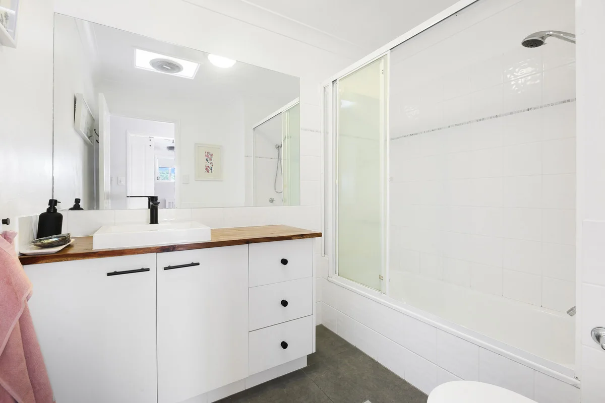 Additional image 17 of 61A Harrier Drive, Burleigh Waters QLD 4220