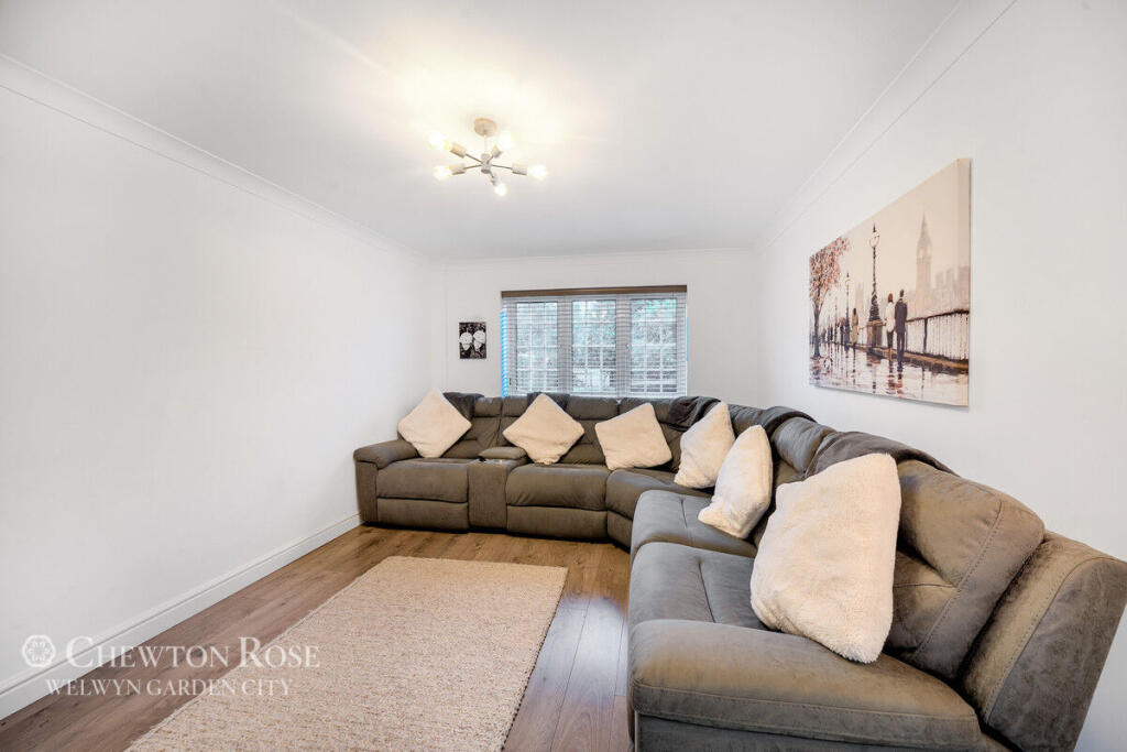 Additional image 34 of Manor Road, ST ALBANS