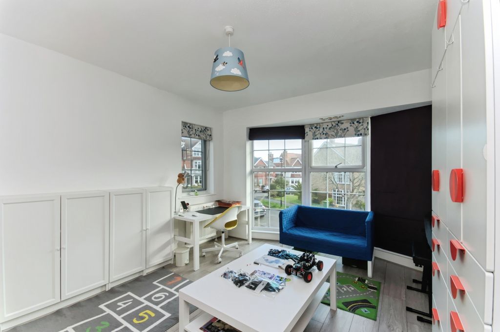 Additional image 27 of 3 bed end terrace house for saleChurchill Close, Eastbourne BN20