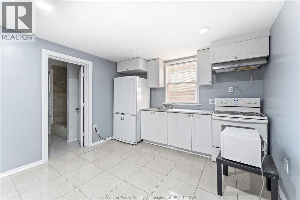Additional image 4 of 691 Windermere Road, Windsor, ON, N8Y3E2