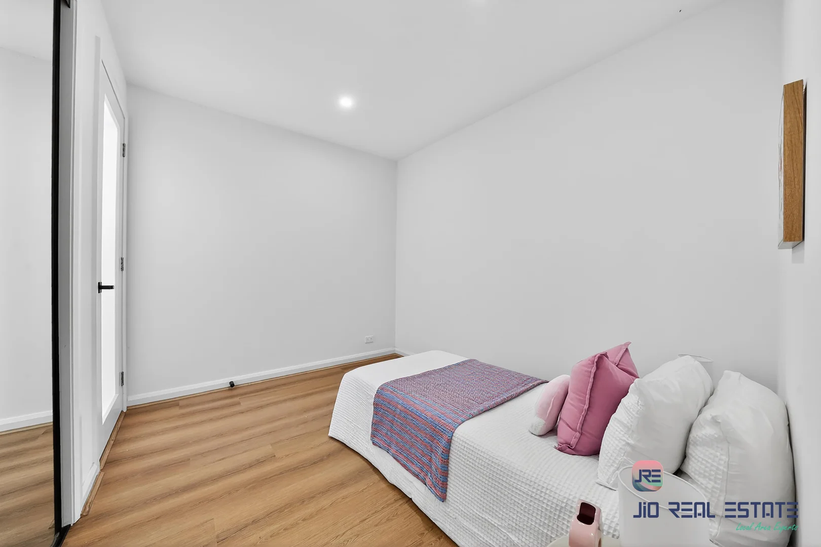 Additional image 4 of 18 Castlecrag Way, Strathtulloh VIC 3338