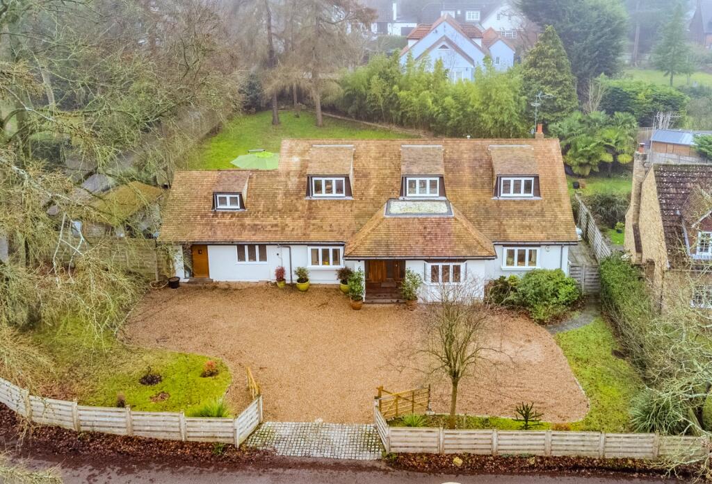 Oaklands Rise, Oaklands, Welwyn, Hertfordshire, AL6